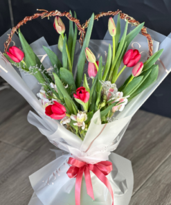 TULIPANES LOVE